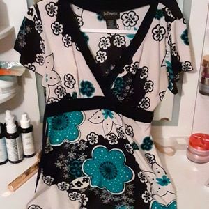 Hot tempered blouse top size L